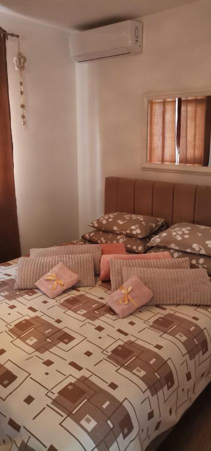 Naid Apartmani Kulen Vakuf Bagian luar foto