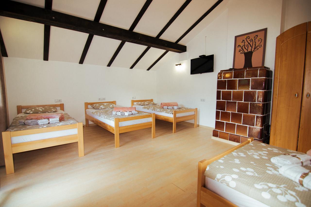 Naid Apartmani Kulen Vakuf Bagian luar foto